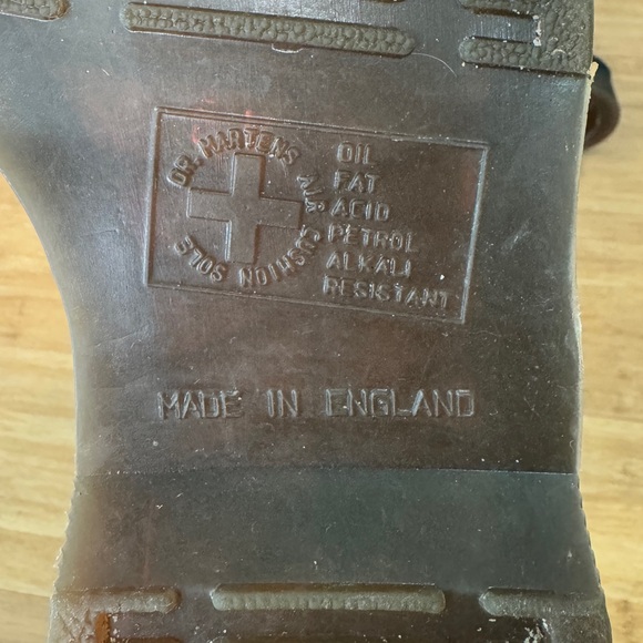 Dr. Martens 1460 MADE IN ENGLAND LACE-UP BOOTS - Picture 6 of 11